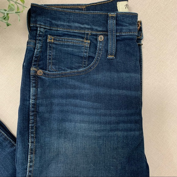 EUC Madewell 10" High-Rise Dark Rinse Skinny Jeans - Picture 10 of 12